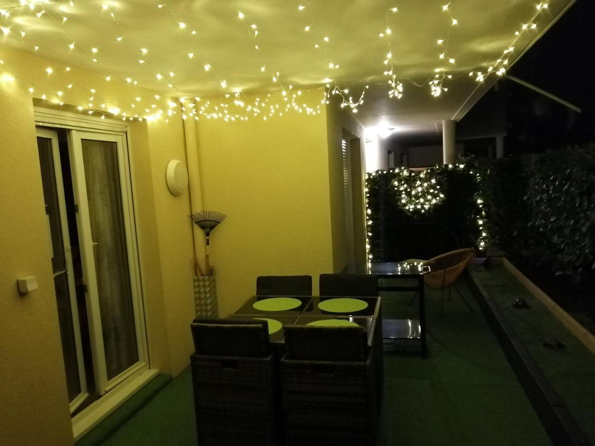 Romantisme Et Glamour 2 Avec Spa , Clim Et Jardin Dijon Exterior photo